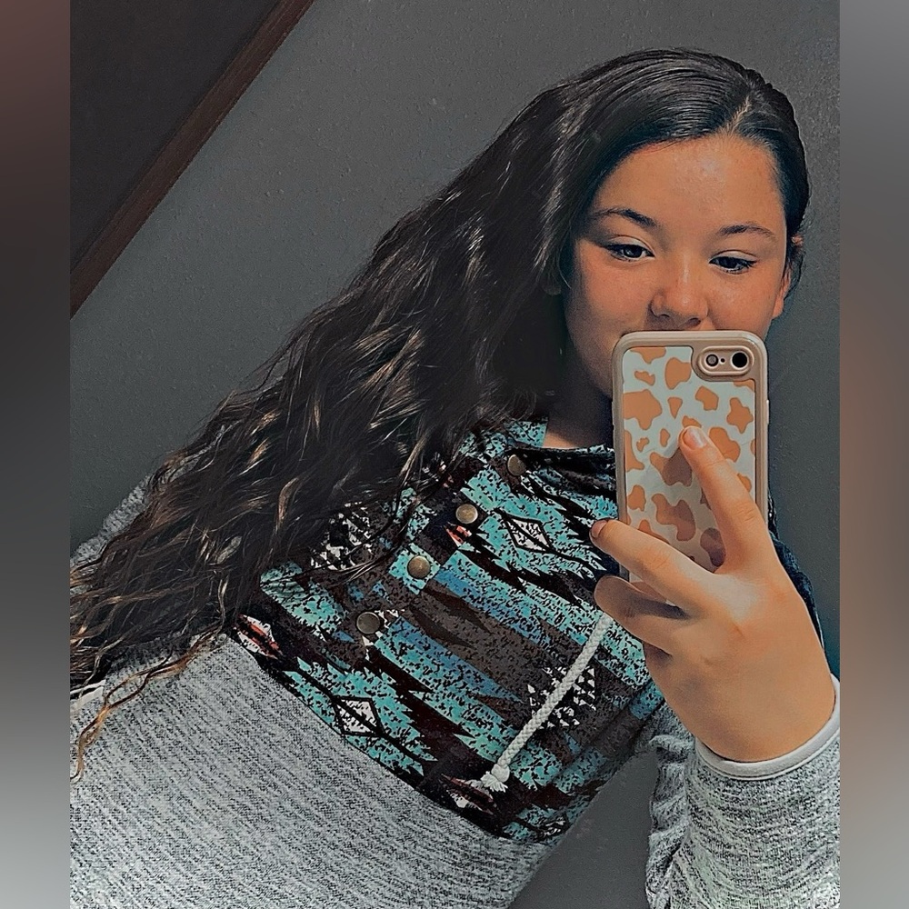 Meet your Posher, Haily